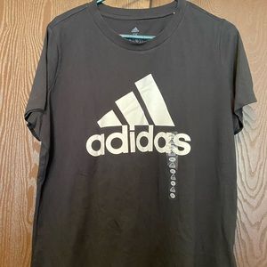 Adidas tshirt
